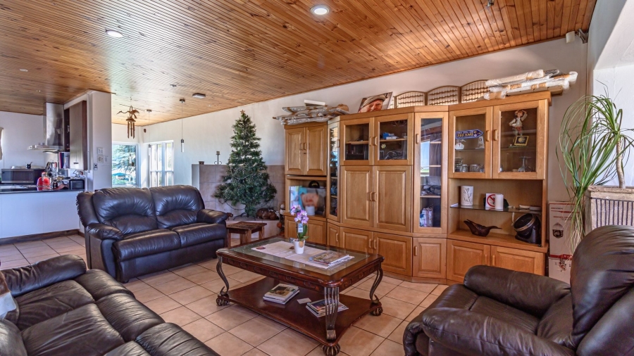 5 Bedroom Property for Sale in Bettys Bay Western Cape